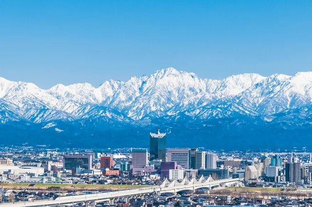 富山市